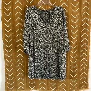 Playful Madewell floral mini dress with 3/4 sleeves